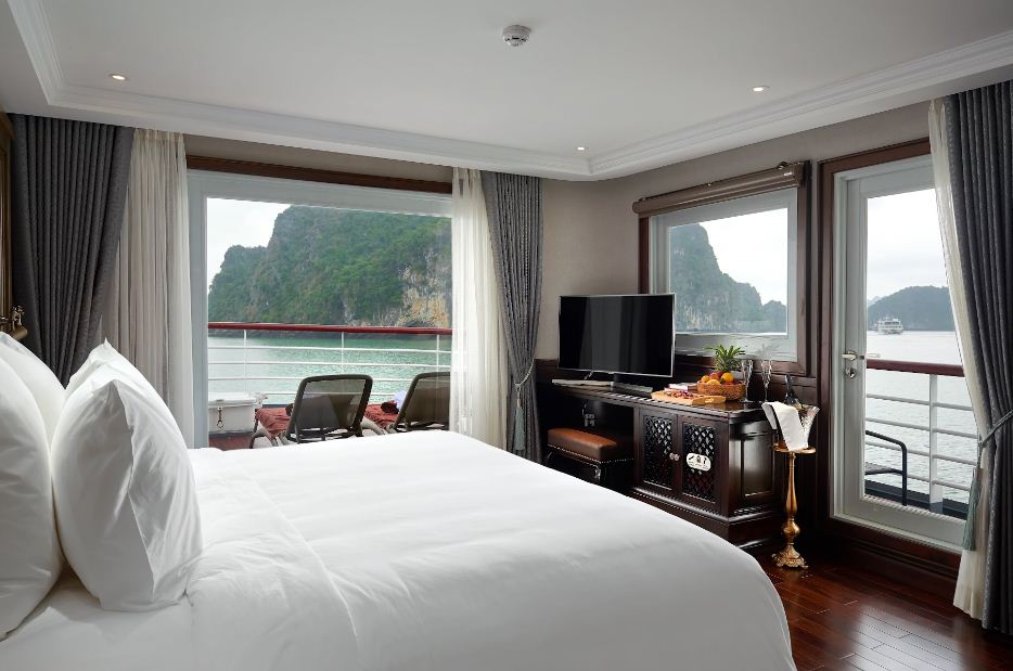 captain-view-terrace-suite-paradise-grand-cruise